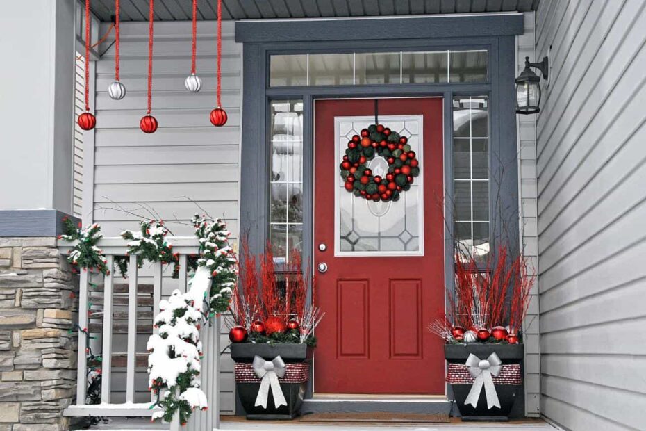 christmas decor porch ideas Christmas Decorating Ideas for Your Porch