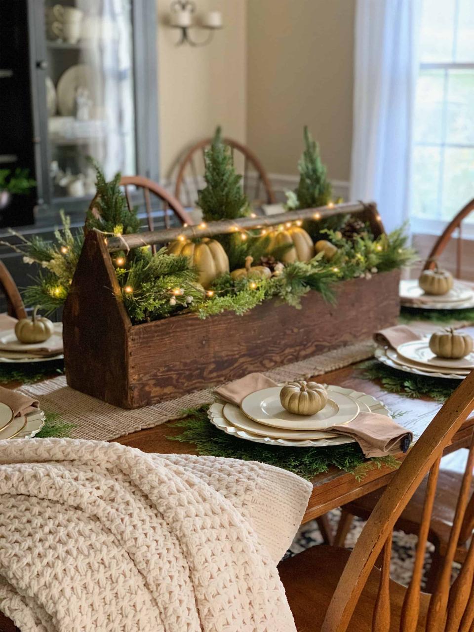 christmas decor before thanksgiving How to Decorate for Fall and Christmas Before Thanksgiving Stacy Ling