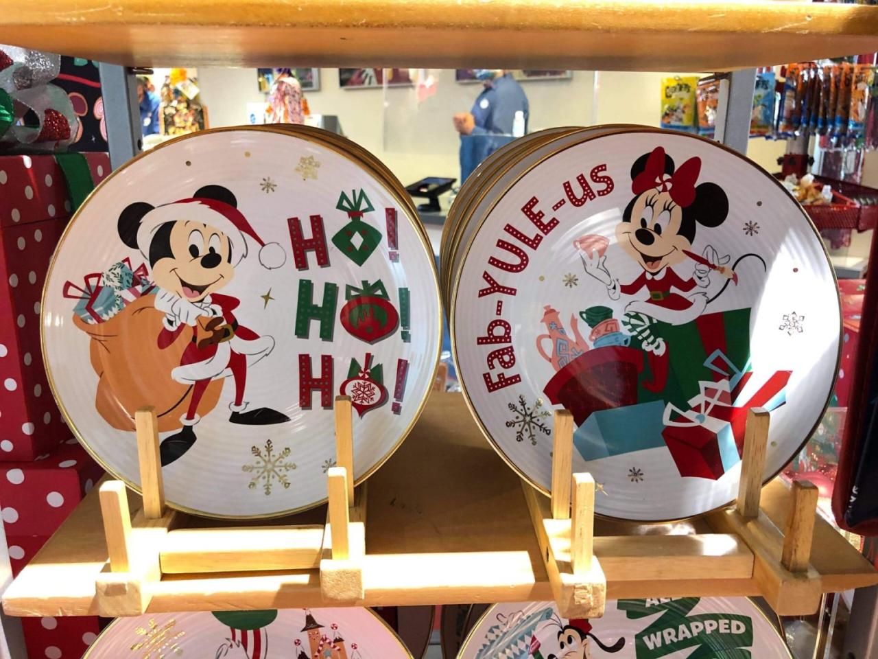 disney christmas kitchen decor This Disney Kitchen Holiday Decor Will Fill Your Kitchen With Holiday