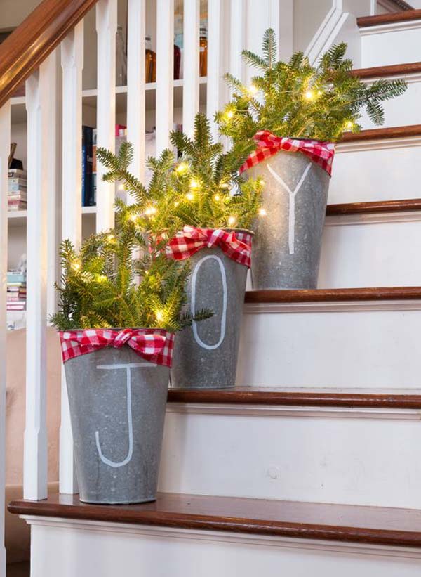 galvanized bucket christmas decor Creative Ideas to Use Galvanized Buckets in Holiday Decor WooHome