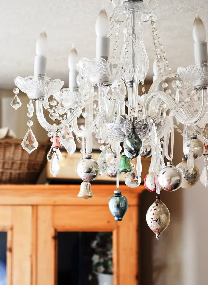 chandelier christmas decor ideas 20 Christmas Chandelier Decorating Ideas To Try · Inspired Luv